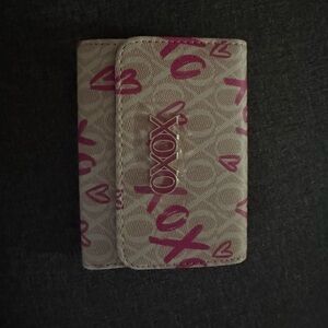 XOXO Tan and Pink Heart Wallet